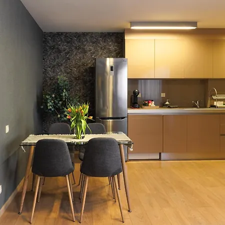 City Center Apartments With Parking