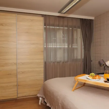 City Center Apartments With Parking * Plovdiv