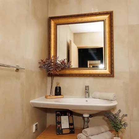 Apartman Center With Parking