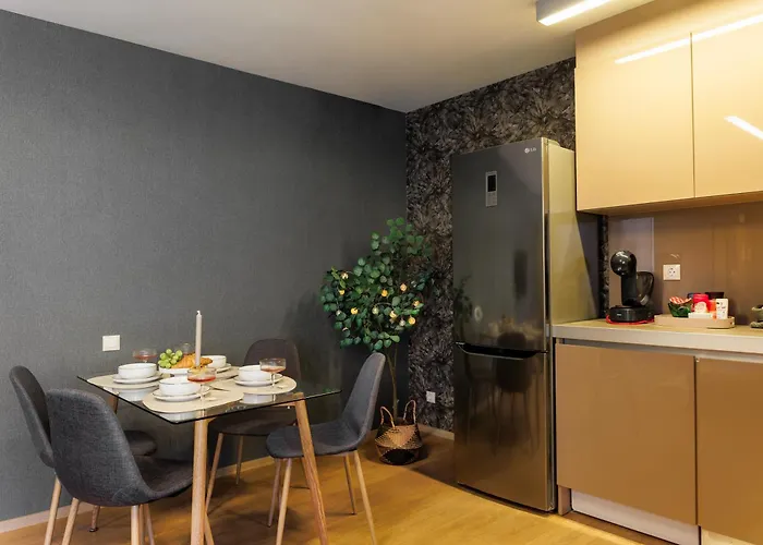 Center With Parking *