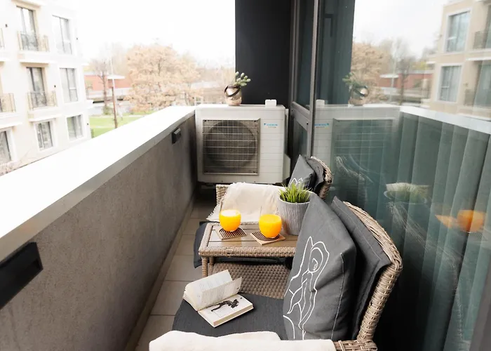 Center With Parking *