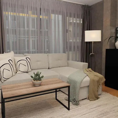 Center - Free Parking Apartament *
