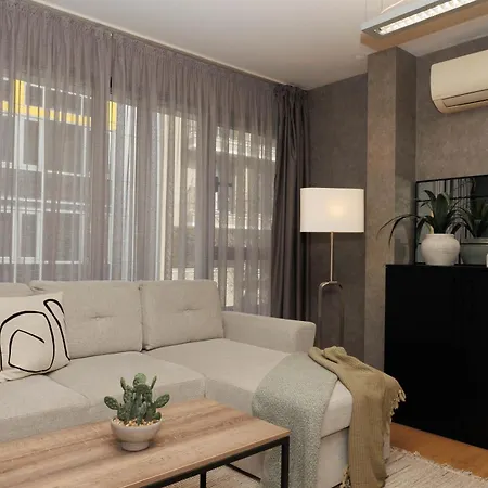 Center - Free Parking Apartament