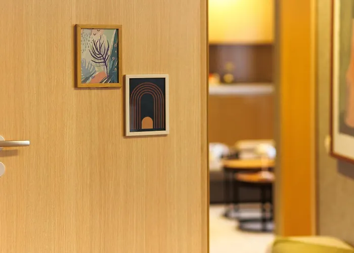 Center With Parking Apartman *