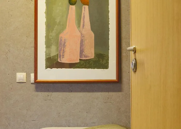 Center With Parking Apartman *