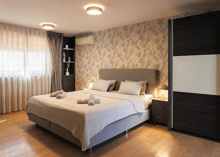 Center With Parking Apartman Plovdiv